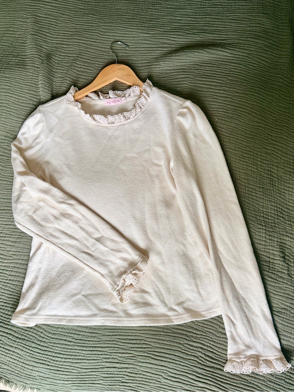 Ivy City Co Cream Lace-Trim Crew Neck Sweater